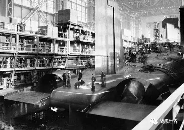 只有经过对比，才知道台风级潜艇究竟有多大的图10