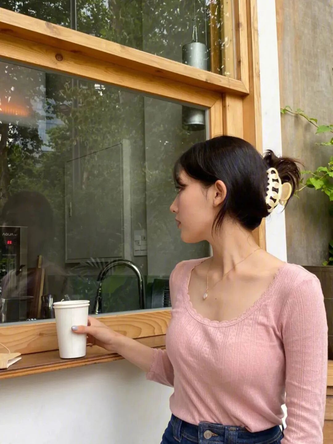 她被称为"南韩最美童星",00后的郑多彬肤白貌美酷似徐璐