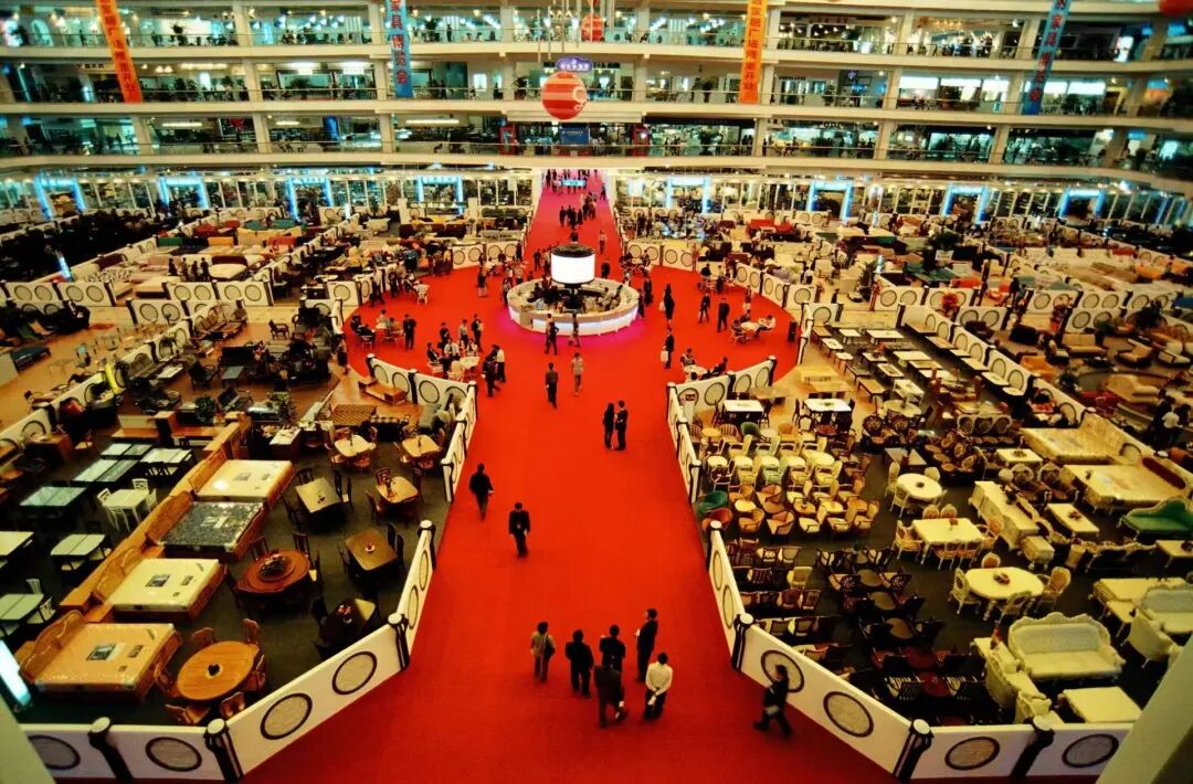 乐从镇家具卖场旧照。（受访者供图）