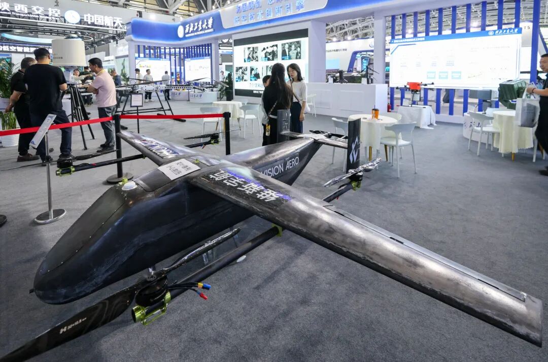 2026年5月24日，西安国际会展中心，丝博会首次系统设立的“航空/低空经济展区”亮相。（视觉中国｜图）