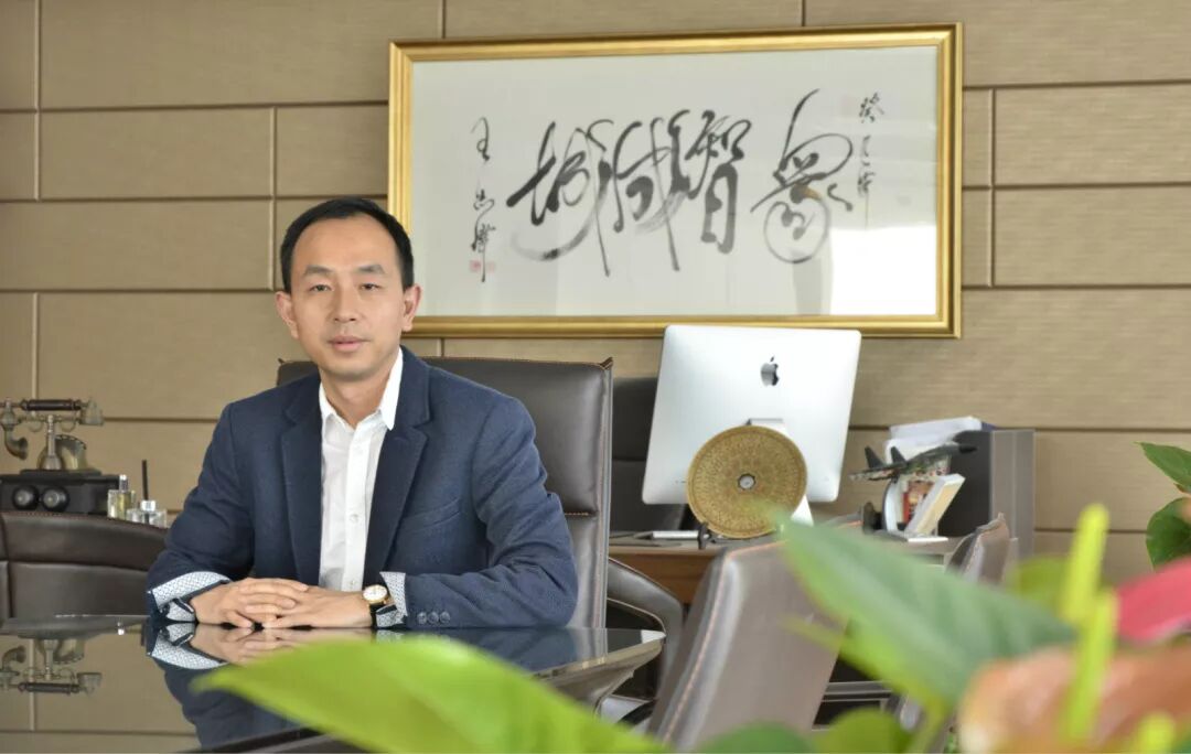 广佛智城集团董事长 黄河有人说:"土地,承载的不仅是建筑;建筑,容纳的