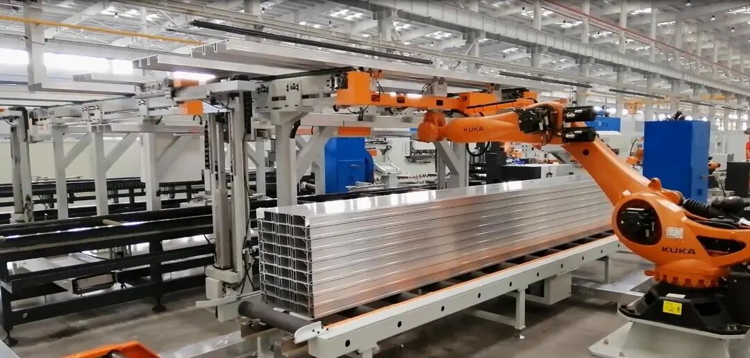 鑫光智能铝模板智能生产系统项目