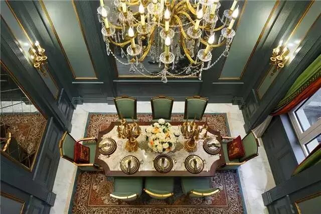 18世纪法国贵族生活方式的华丽上演