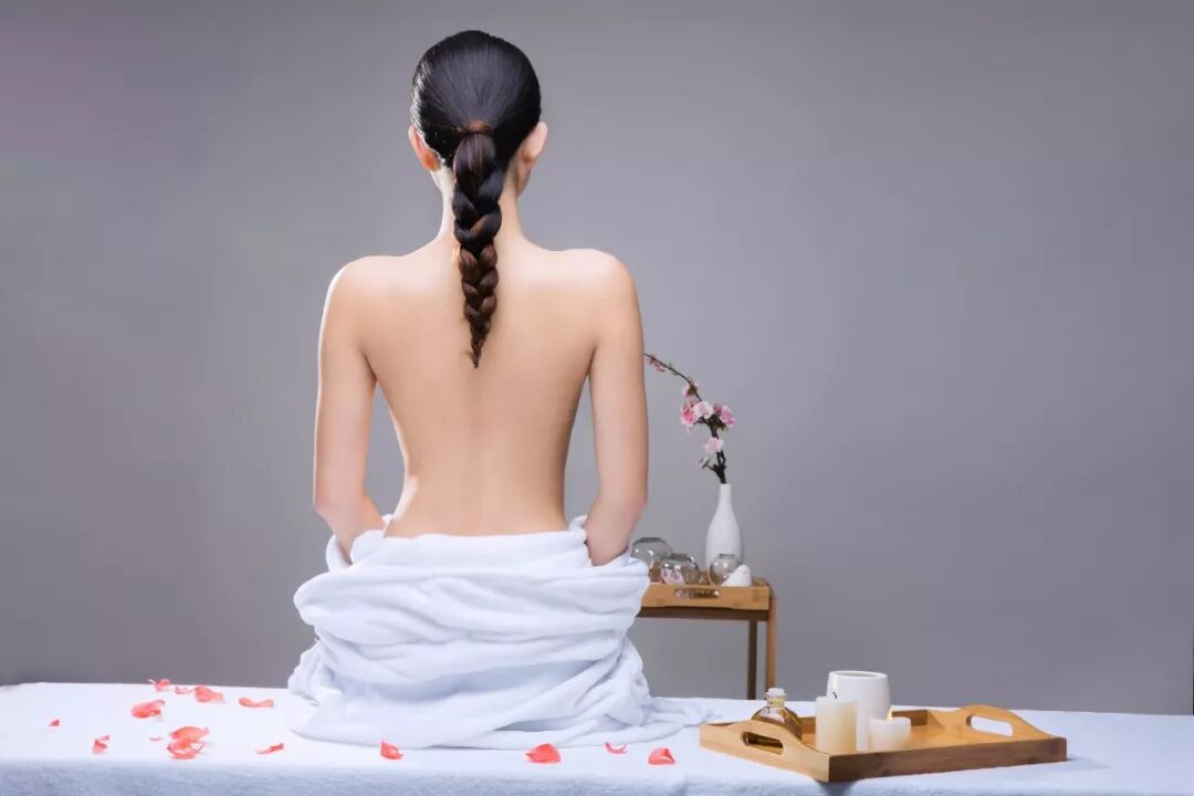 古法经络|女人经络养生，这12个部位千万别放过