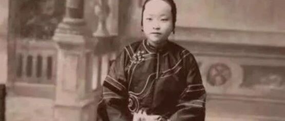 榜样！哥哥“穷”得娶不起，妹妹“丑”得嫁不出，两人一凑合，生下儿子影响全中国！