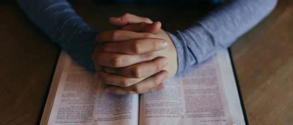 痛心！又有一位男教师猝死在办公室，年仅54岁！有一种病，叫“教师累”！​