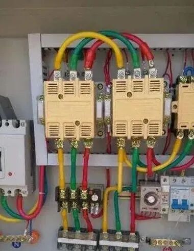 星三角降压启动原理电路图的图2