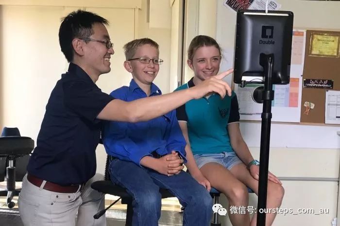机器人助昆州偏远地区孩子学习