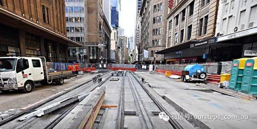 悉尼乔治大街的瑞士表行起诉新州轻轨项目