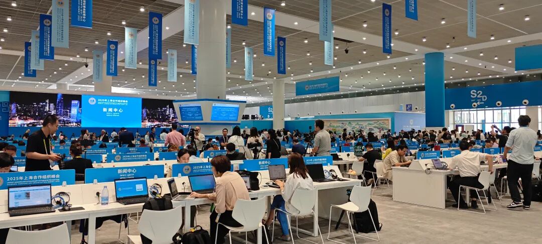 外媒记者关注上合组织峰会什么