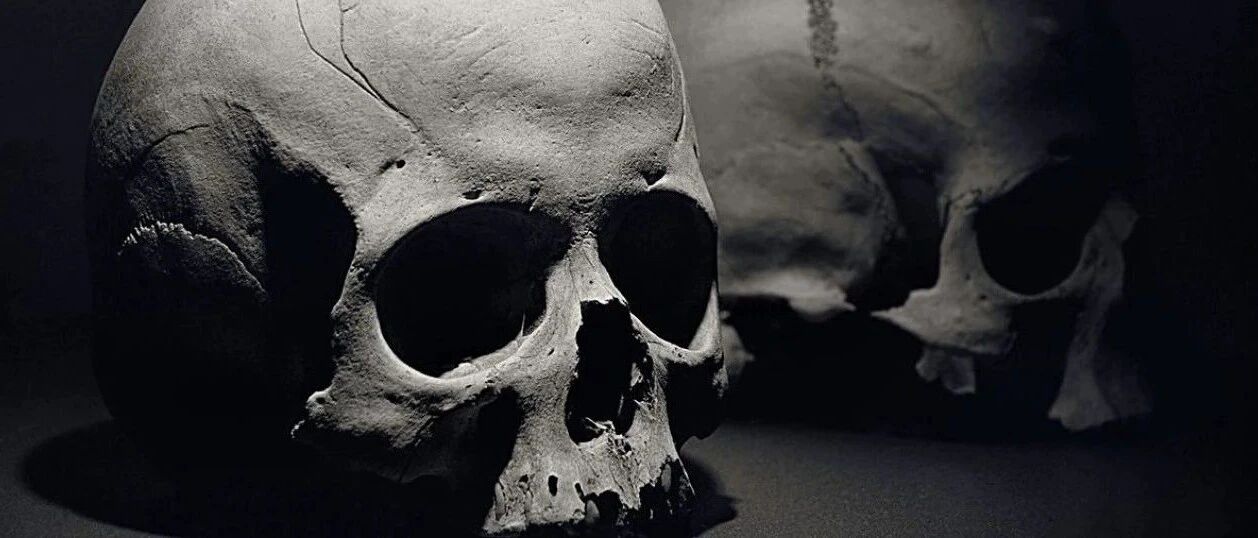 2280年来，中国人一直打扫着这个尸骨坑…