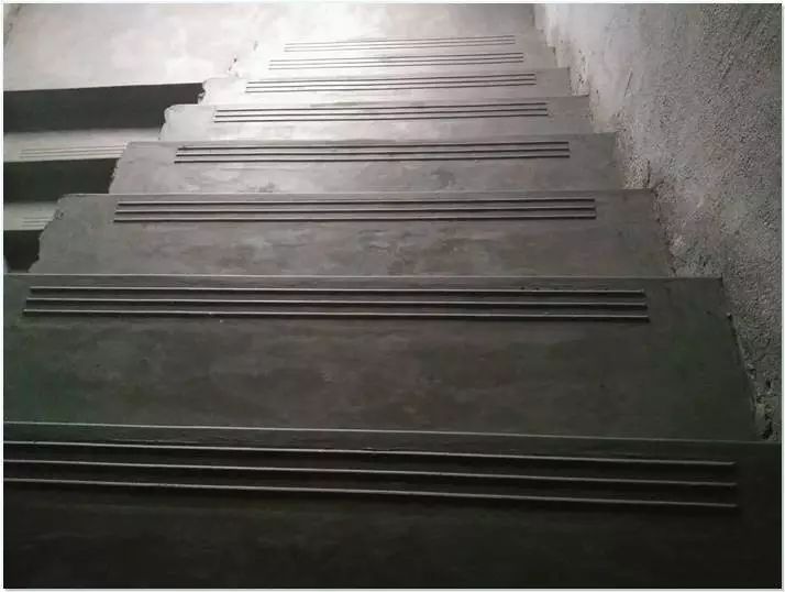 楼梯段面层完成效果