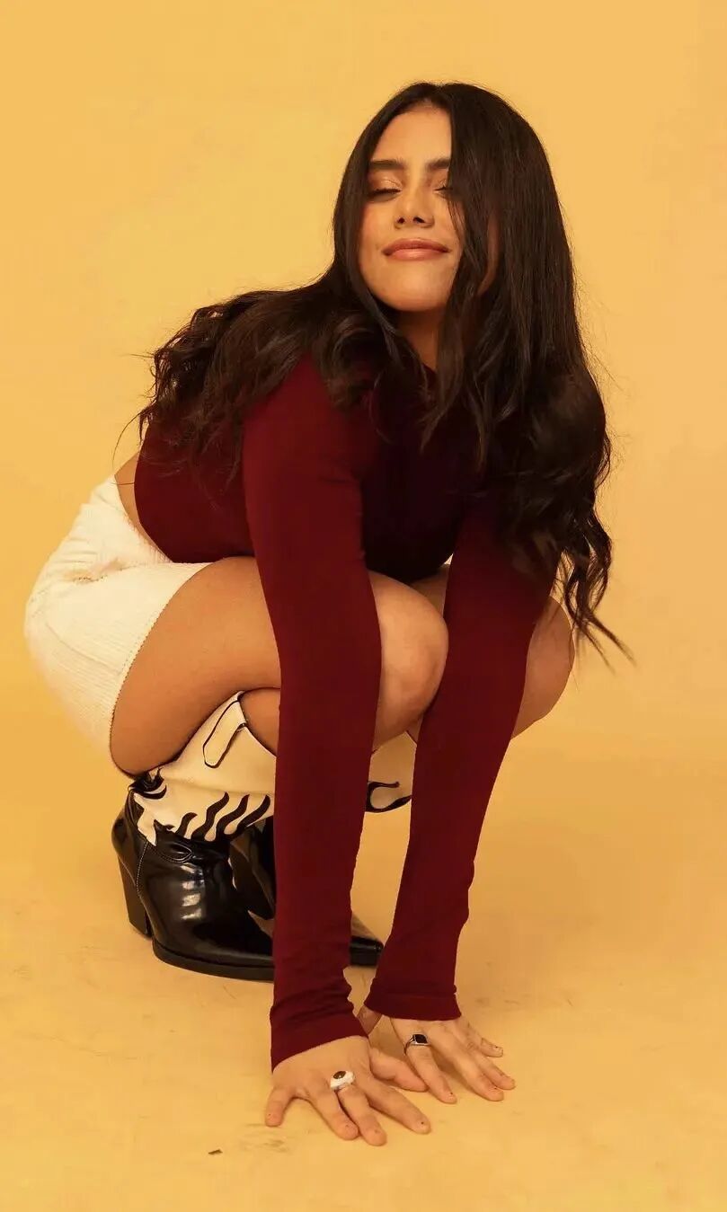 美丽性感可爱的墨西哥女演员和歌手蕾内塔瓦卡