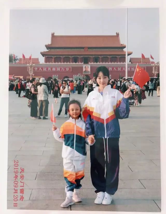 李小璐38歲生日冷清，賈乃亮未送祝福，被曝正被媽媽安排相親 娛樂 第7張