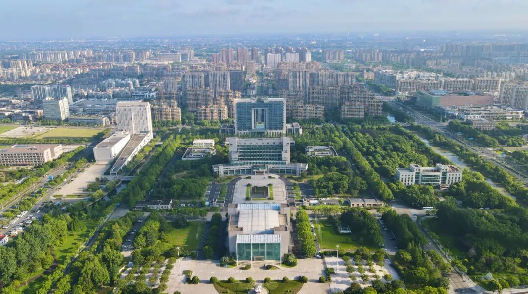 今天,金山区出台人才安居新政