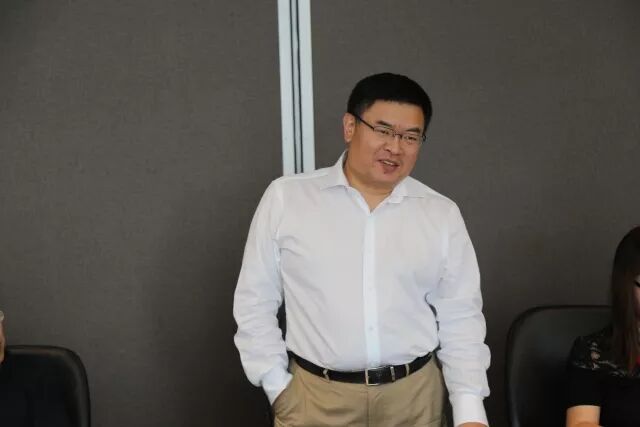 盈科律师事务所创始合伙人,全球合伙人,主任梅向荣