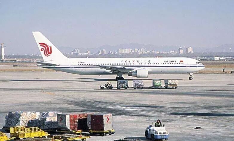 有没有想过，签证上的字母编号是什么含义？