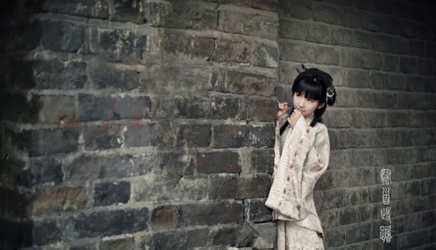 群山回唱共多少章_重章叠唱_重章叠唱的句子