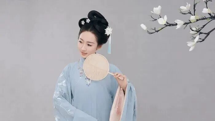 重章叠唱_重章叠唱的句子_群山回唱共多少章