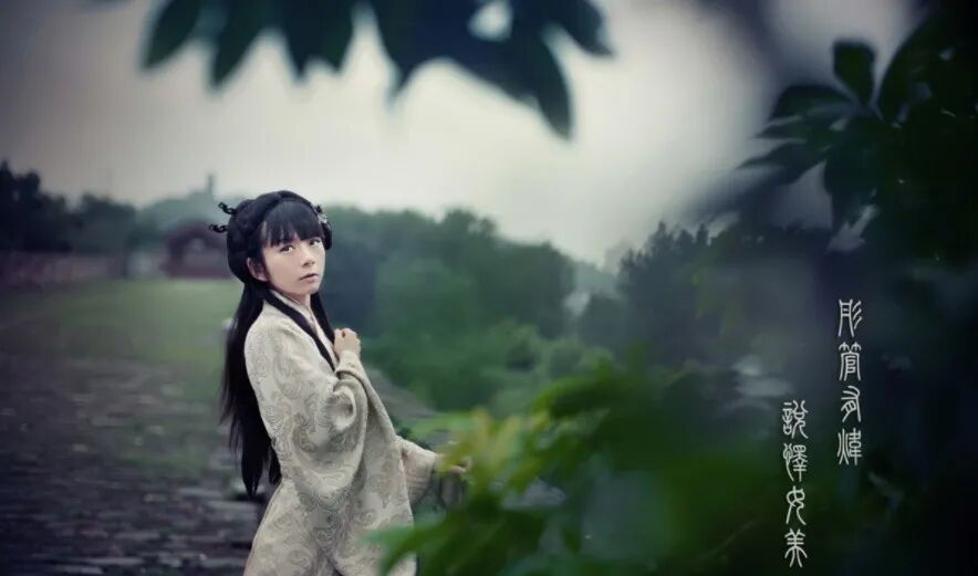 群山回唱共多少章_重章叠唱_重章叠唱的句子