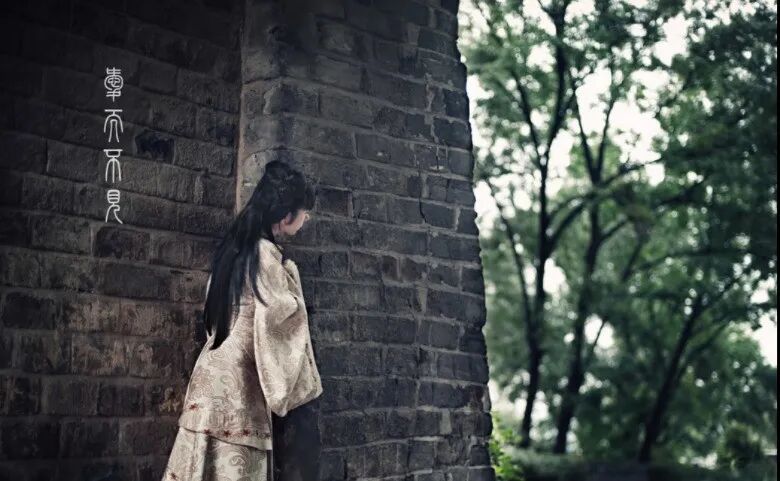 群山回唱共多少章_重章叠唱的句子_重章叠唱