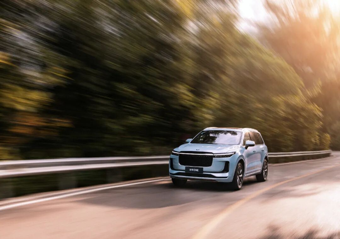 E周看點(diǎn)丨理想汽車計(jì)劃5年后拿下20%份額、上海發(fā)布最新新能源汽車發(fā)展規(guī)劃的圖1