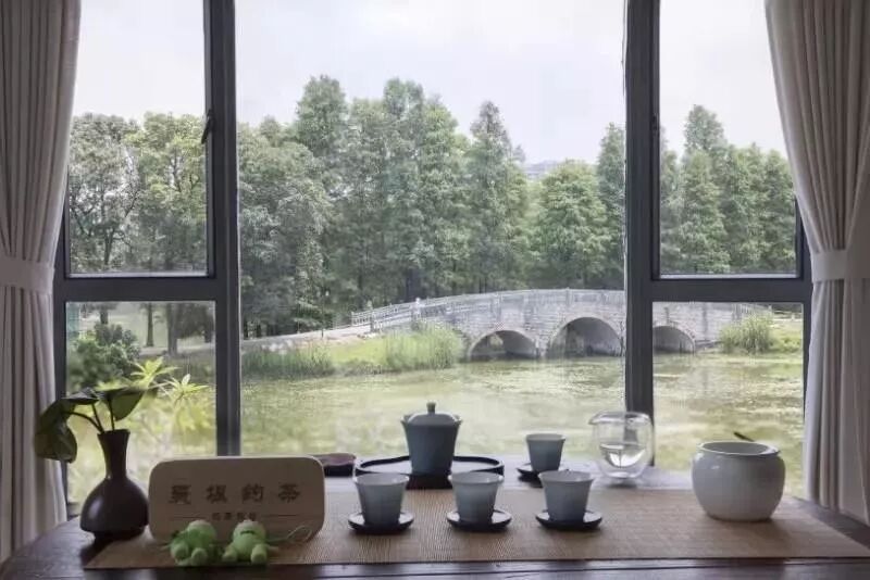 有空吗，我们一起喝杯茶