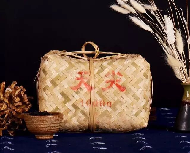 对付小腹能手: 安化天尖黑茶