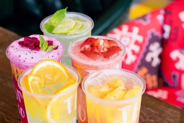 今日小暑，想要夏季吃冷饮后不伤身，来杯安化黑茶吧