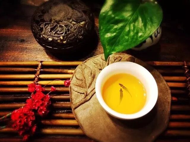 人生有茶，心灵有家，前路有知己！