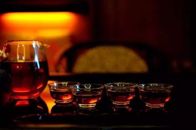 黑茶中的代表——千两茶，当之无愧的“世界茶王”