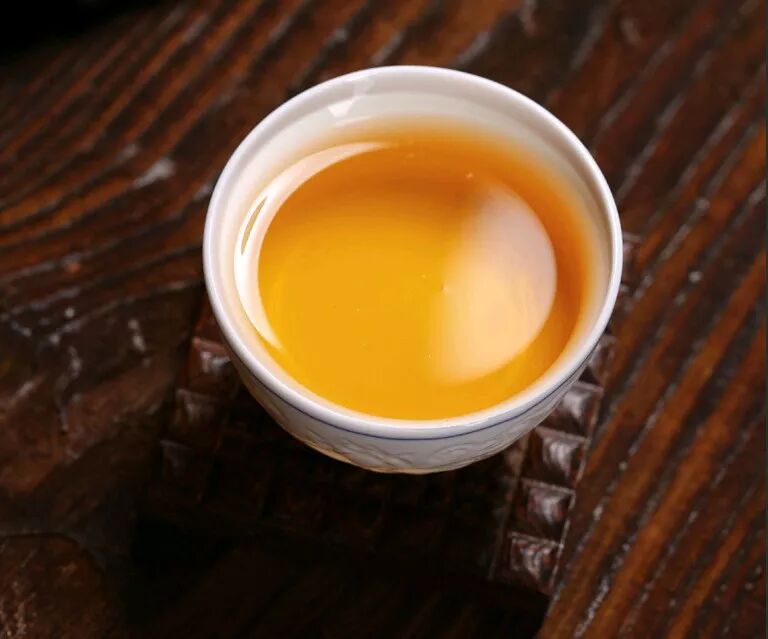 夏天来了喝黑茶，原来有这么多好处！