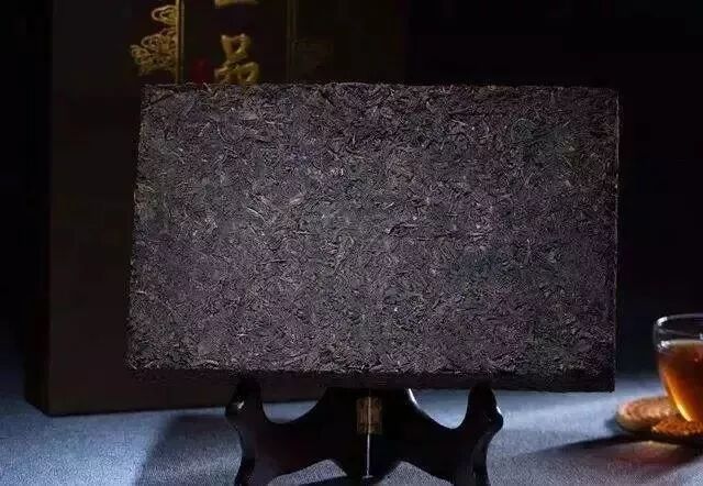 你知道，为什么黑茶含有丰富的营养元素吗？