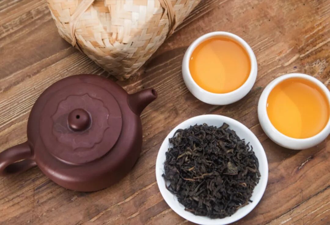 喝黑茶，赶走亚健康