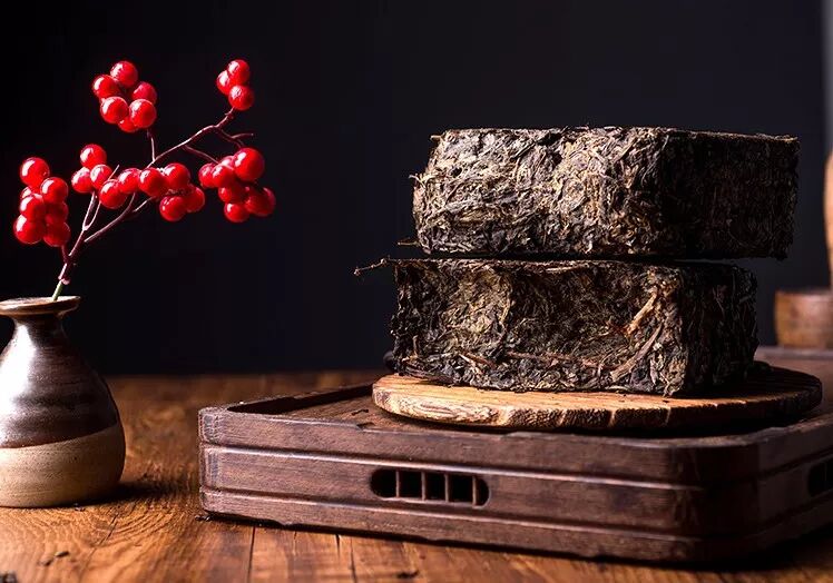 鉴别黑茶的通用方法