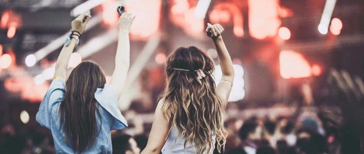 29省市鼓励“就地过年”：公司好不好，年味见分晓