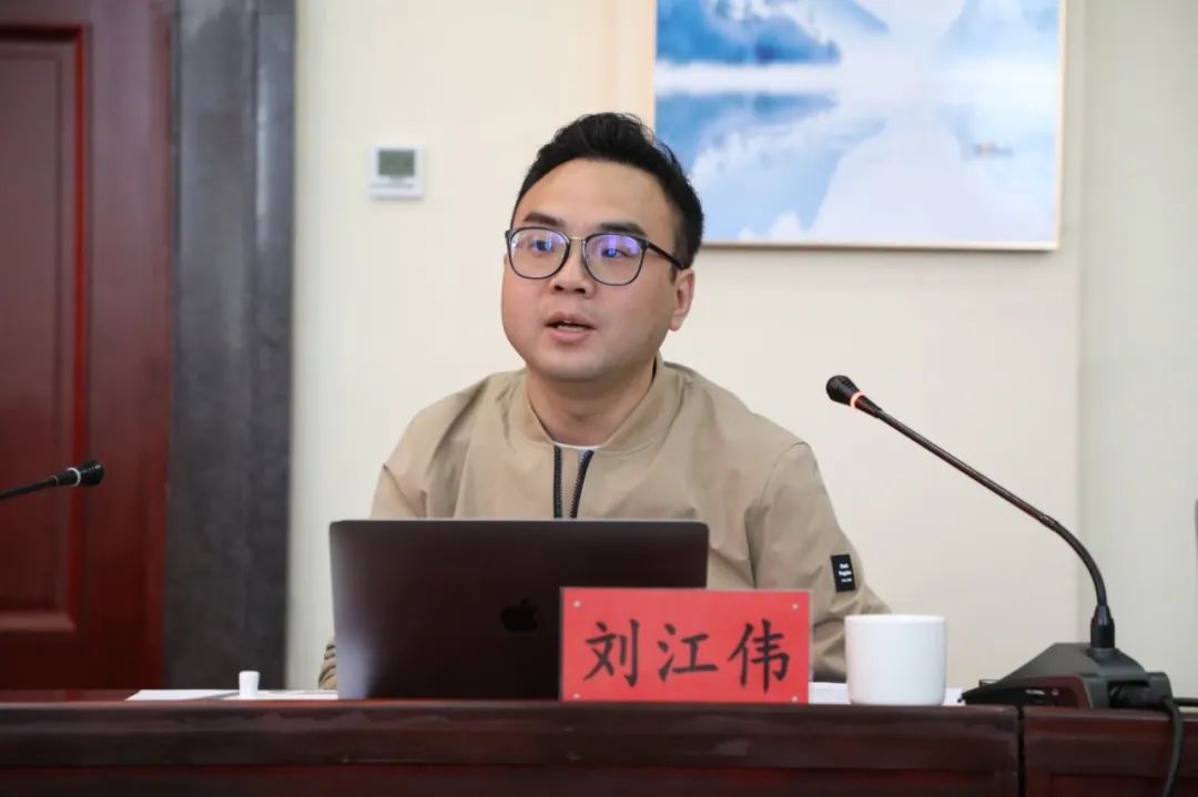 内蒙古文艺评论工作座谈会发言摘编 第6张