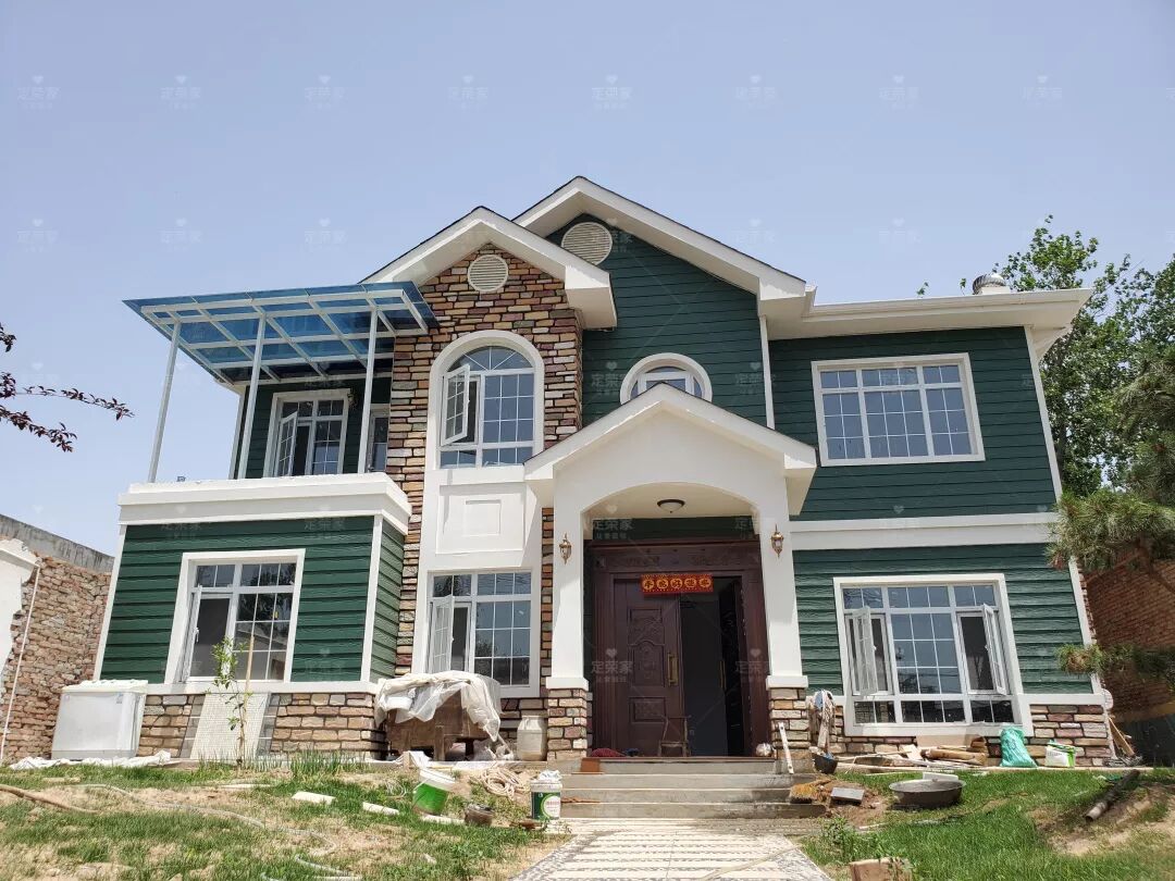 现在的农村都流行这样建房！看看农村的爆款别墅都是什么样的……