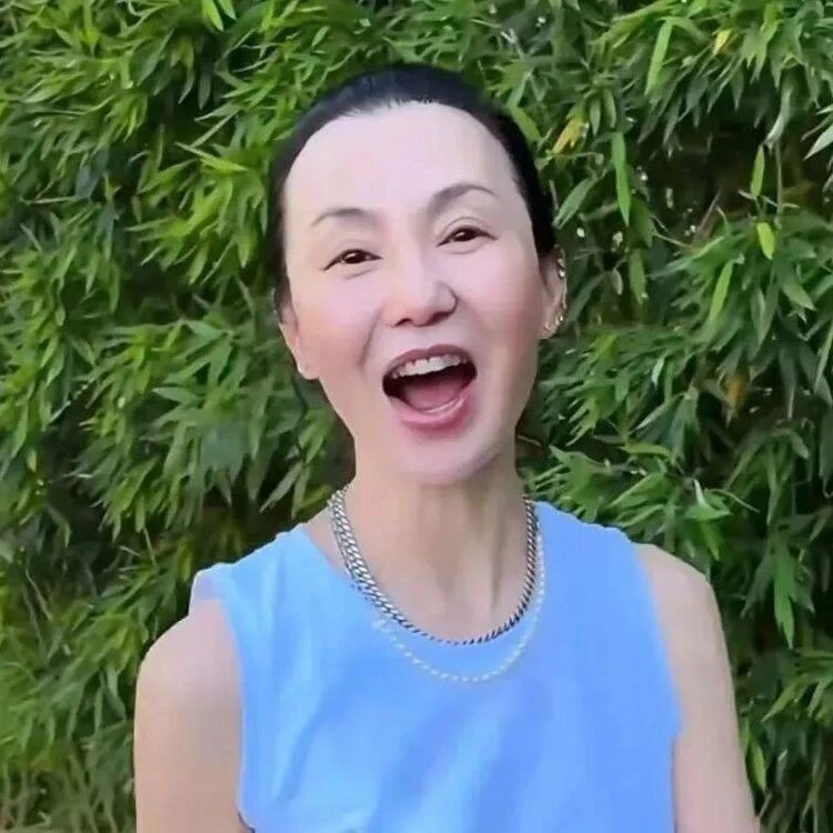 张曼玉回应&ldquo;1分钟视频20多套换装&rdquo;:我亲自剪辑的