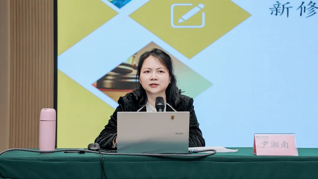 2月19日上午,国家一级律师,上海兰迪(长沙)律师事务所主任,绿之韵集团