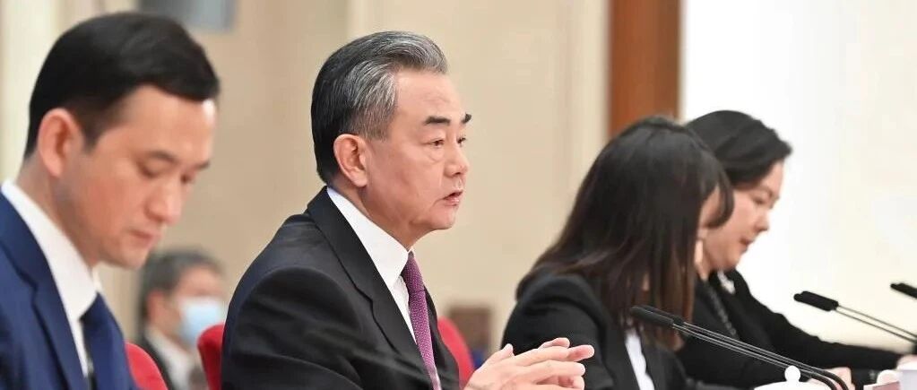 俄乌、中美、台海…这些问题，王毅正面回答！