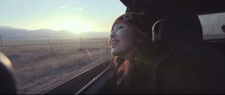 在这个拉风的周末，和岛叔一起在青海湖畔策马奔腾