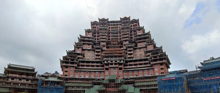 2亿多打造的“天下第一水司楼”又拆了？