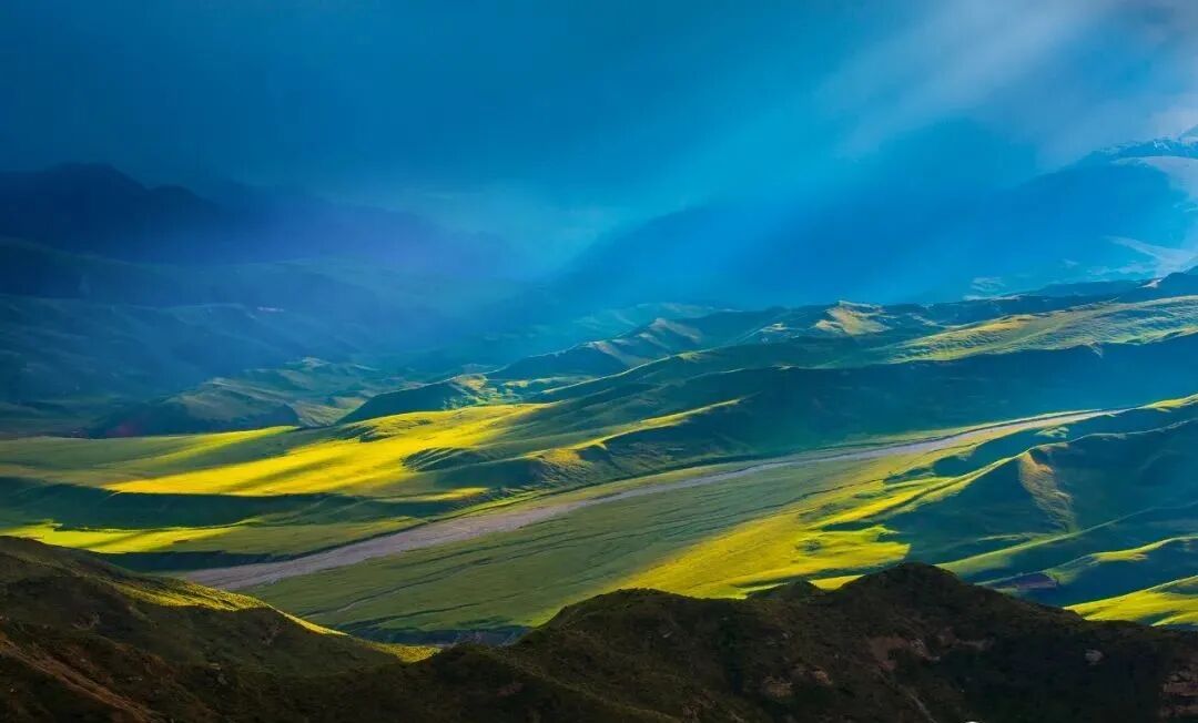 独库公路有多美，只有来过才知道......