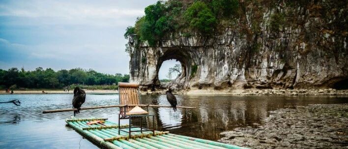 桂林象鼻山景区不准游客“自带摄影师”？是霸权经营还是合理规定？