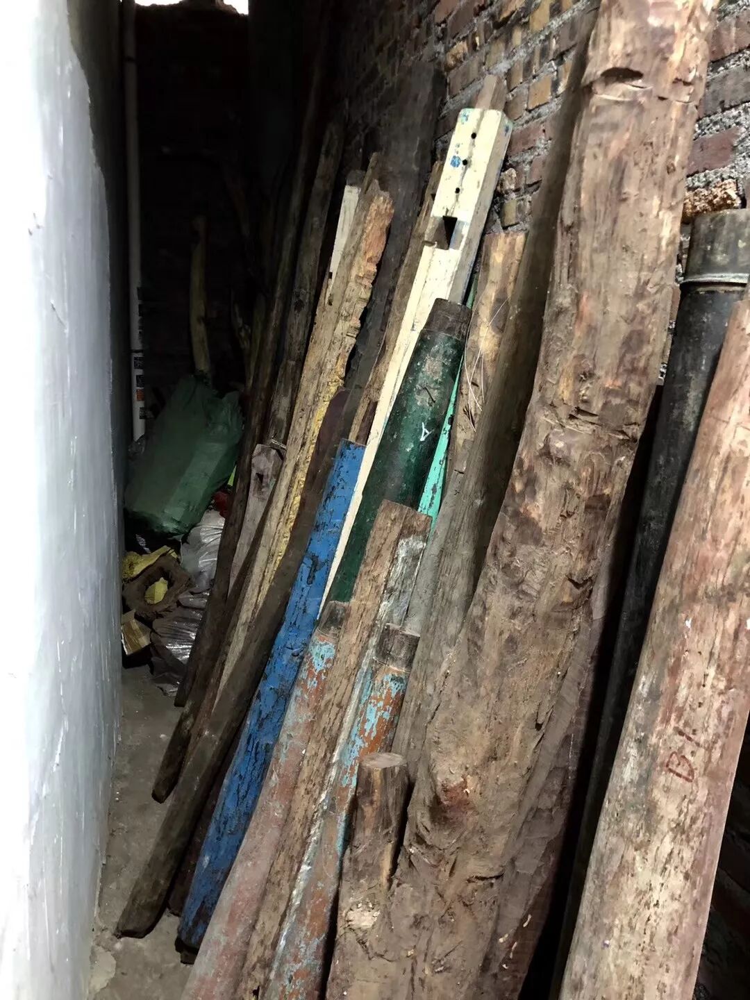 小叶紫檀（拆房料）——一层沧桑，一层鲜嫩！