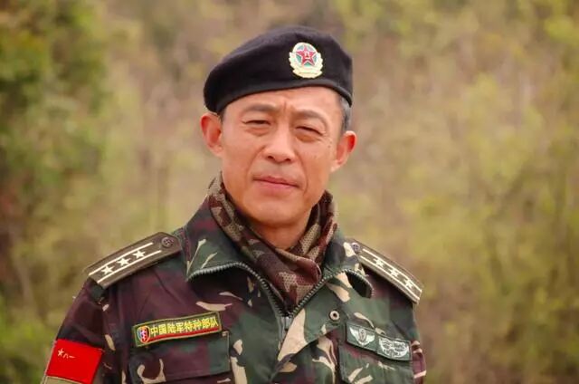 特种痞子兵_演员刘欢和演员萧兵是不是兄弟_我是特种兵演员表
