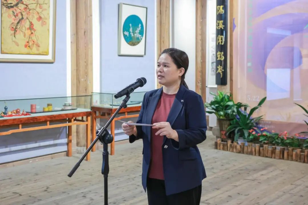 福建南华女子职业学院_福建女子学院有男的吗_福建华南女子学院