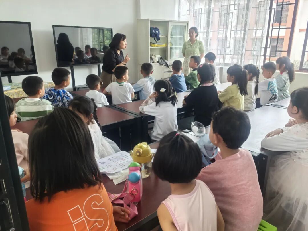 幸福食堂开业__热烈庆祝食堂开火