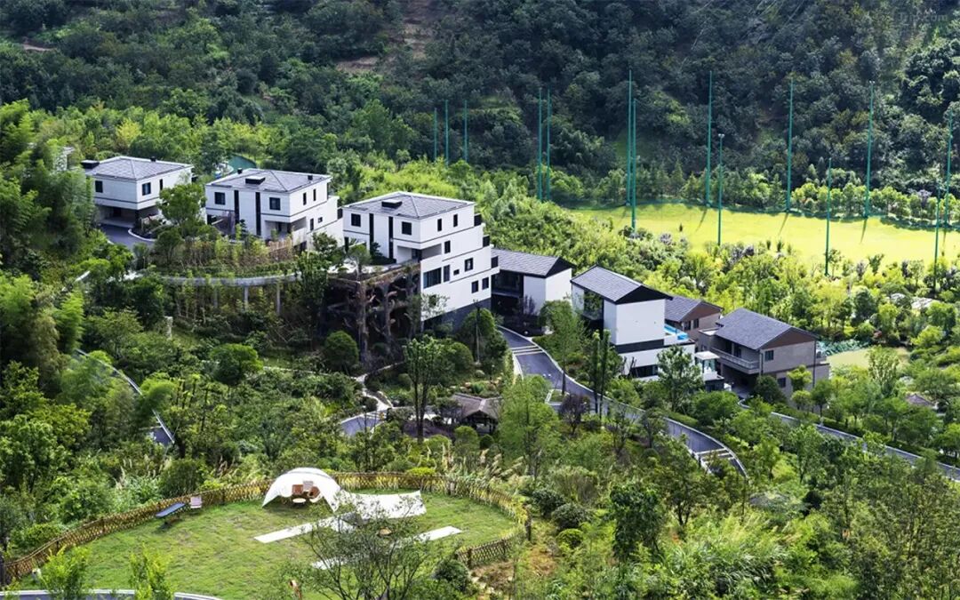 杭州临安湍口温泉酒店套餐649元起 含正餐温泉 中秋国庆不加价